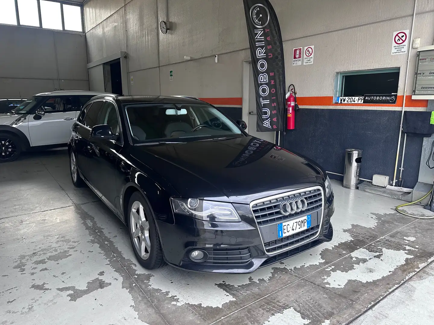 Audi A4 A4 Avant 2.0 tdi Advanced fap Zwart - 2