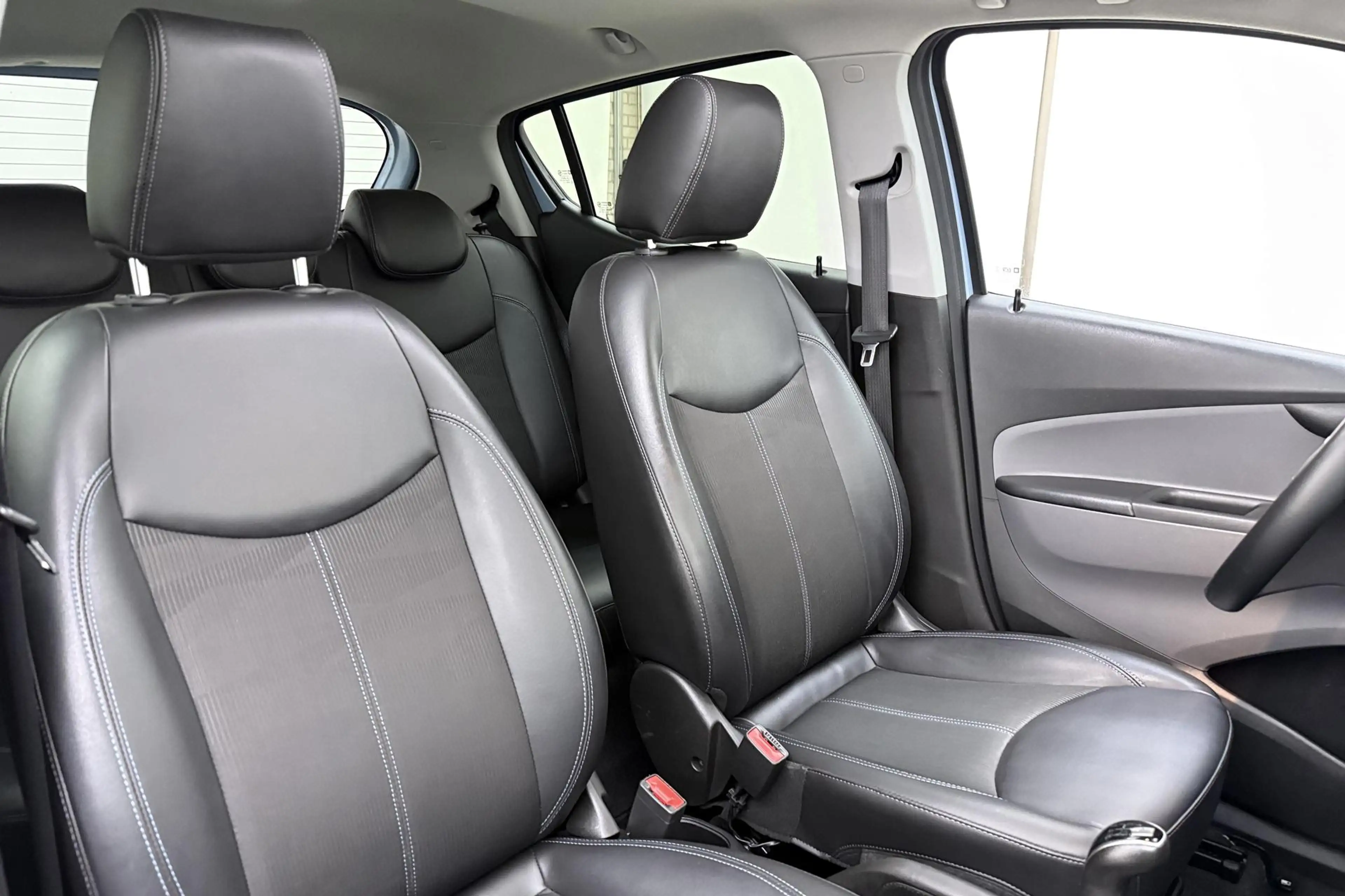 Opel Karl 1.0 ecoFLEX Cosmo | Bluetooth | Cruise control | C — photo 10
