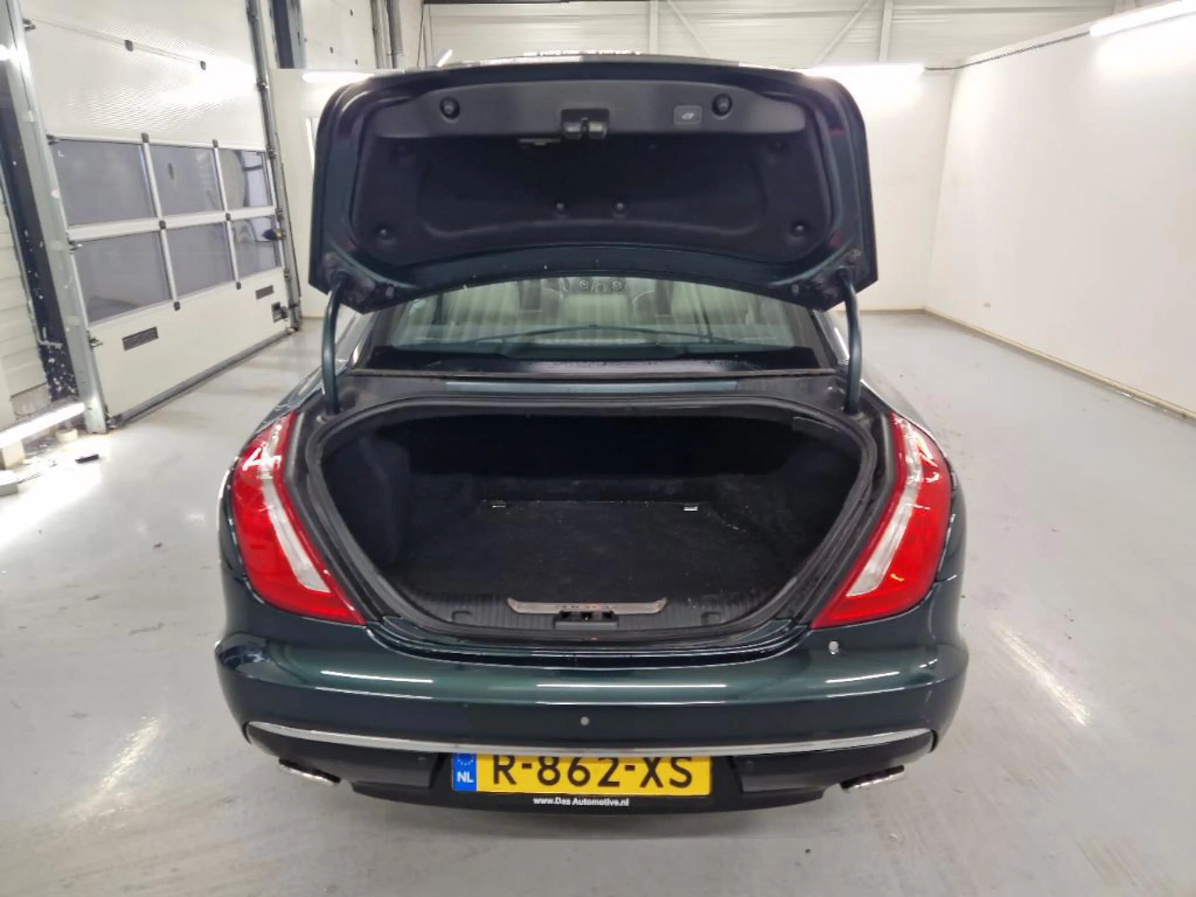 Jaguar XJ 3.0 V6 SC AWD Portfolio LWB|CHAFFEURSPAKKET| — photo 9