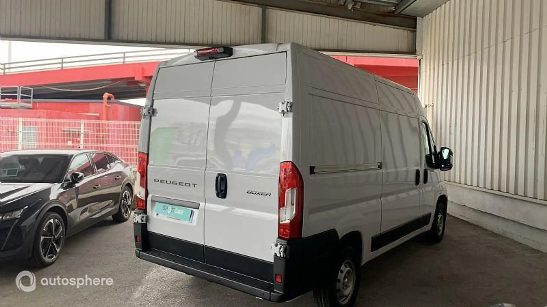 Peugeot Boxer L2H2 3.0 120ch S\u0026S - 2