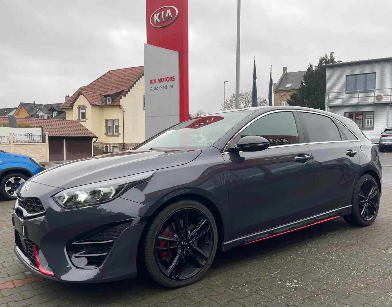 Kia Ceed / cee'd GT Grau - 2
