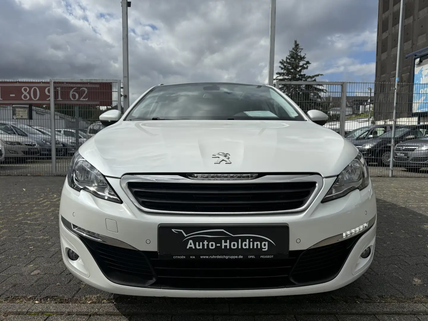 Peugeot 308 SW PureTech 130 Stop Panoramadach Sitzheizung Navi Weiß - 2