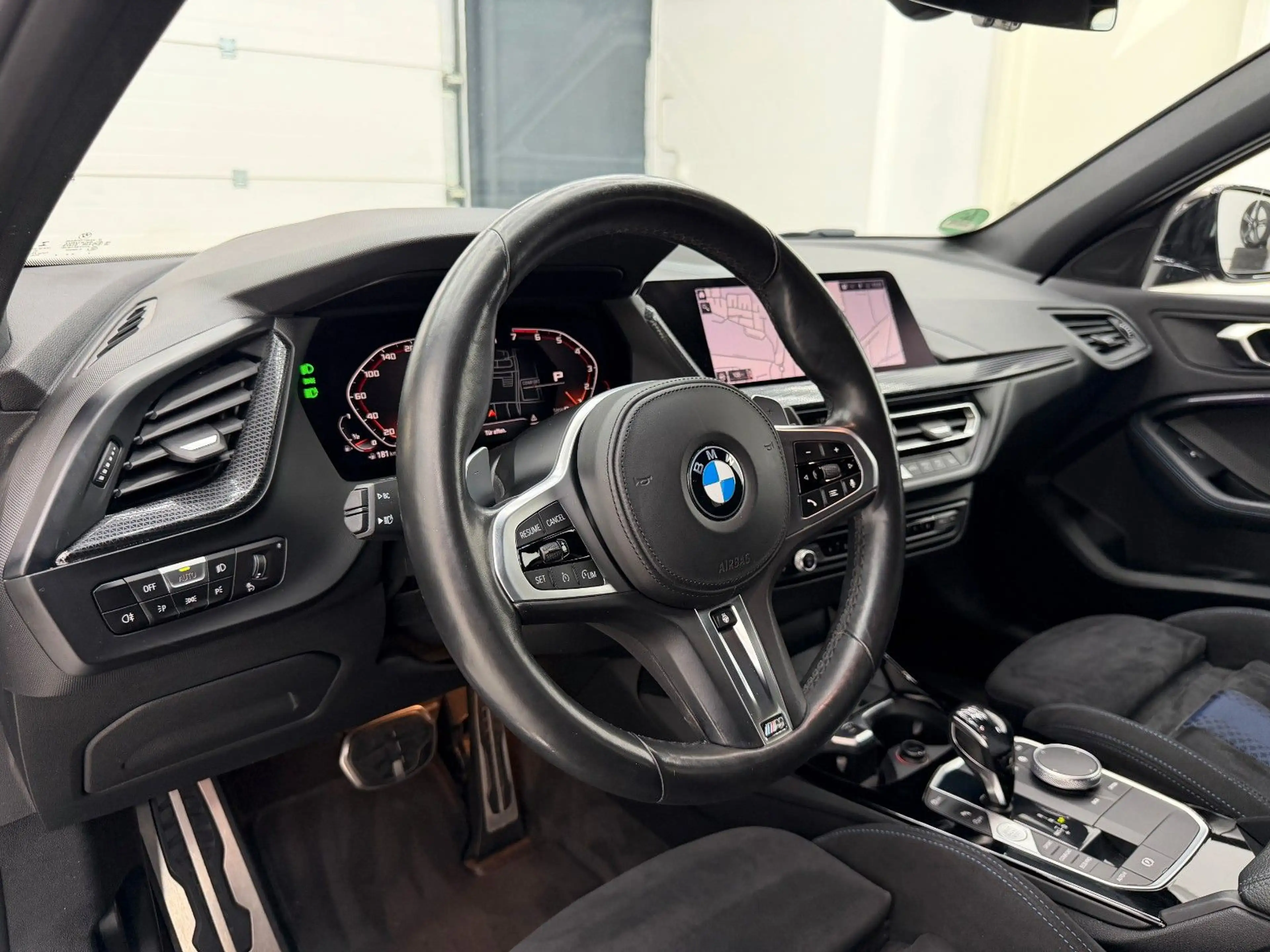 BMW 135 1 Limousine M135 i xDrive M PERFOMANCE — photo 5