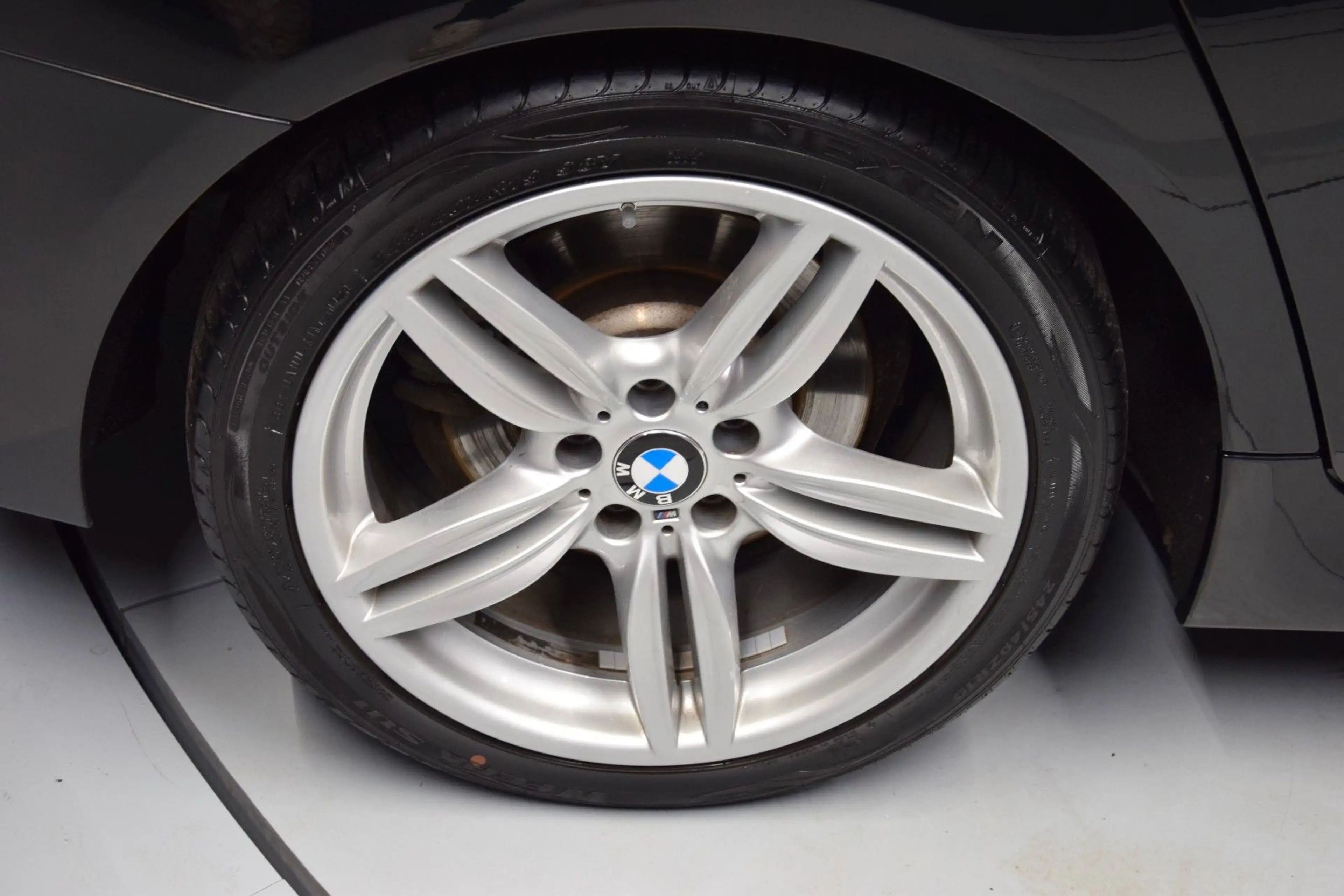BMW 520 d Touring Pano Leder Bi-Xenon Tempomat PDC — photo 12
