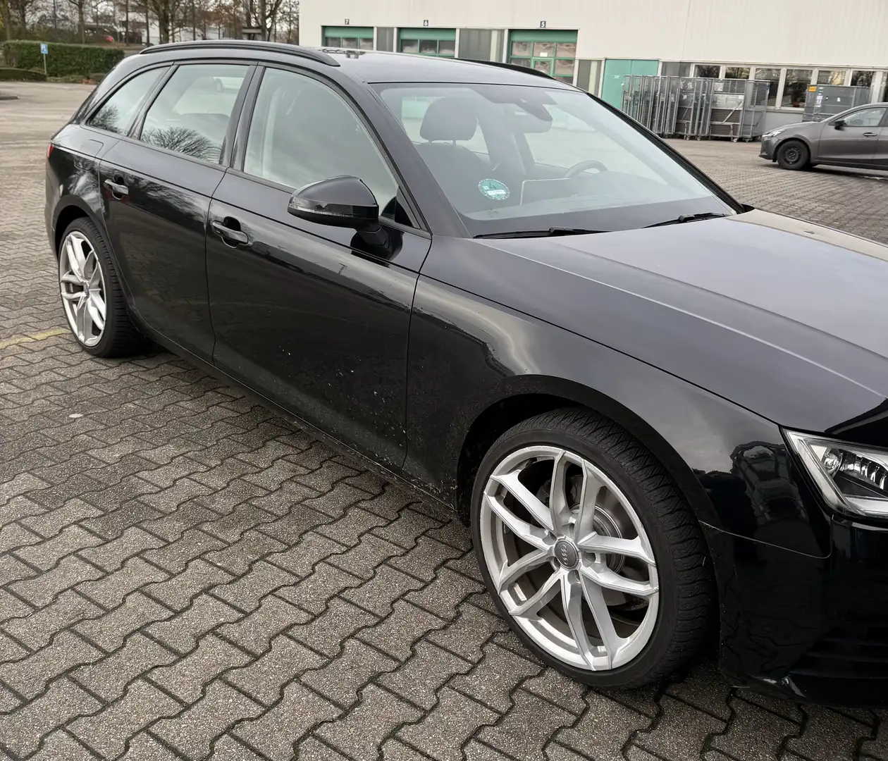 Audi A4 Avant 2.0 TDI S tronic design - 2