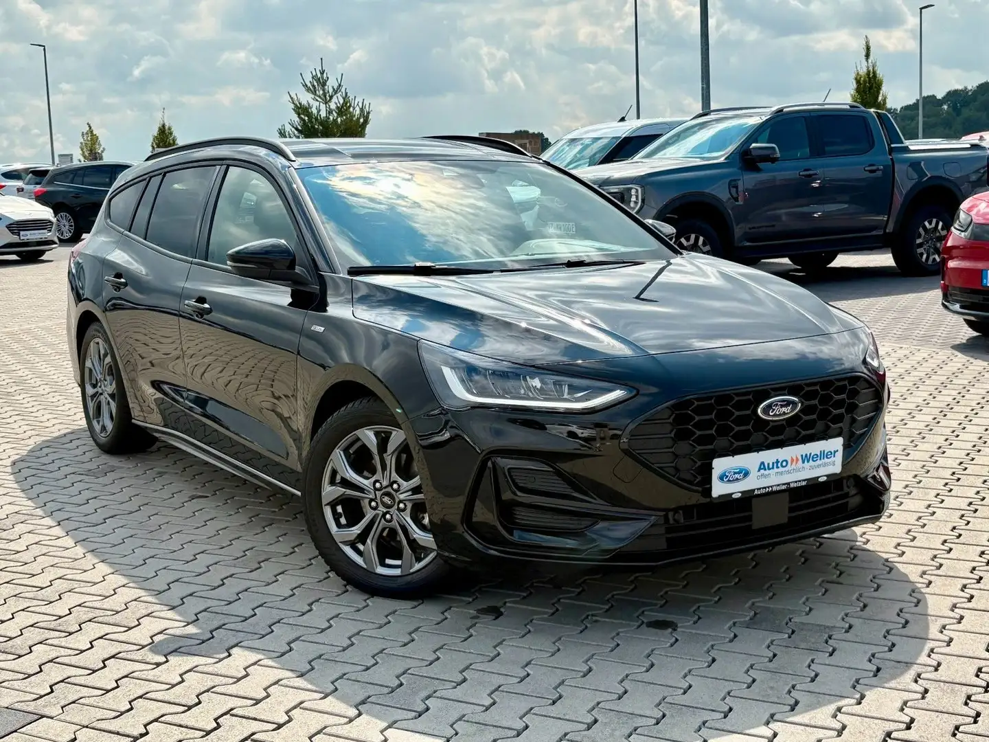 Ford Focus Turnier ST-Line 1.0 EcoBoost LED 1. Hand Schwarz - 2