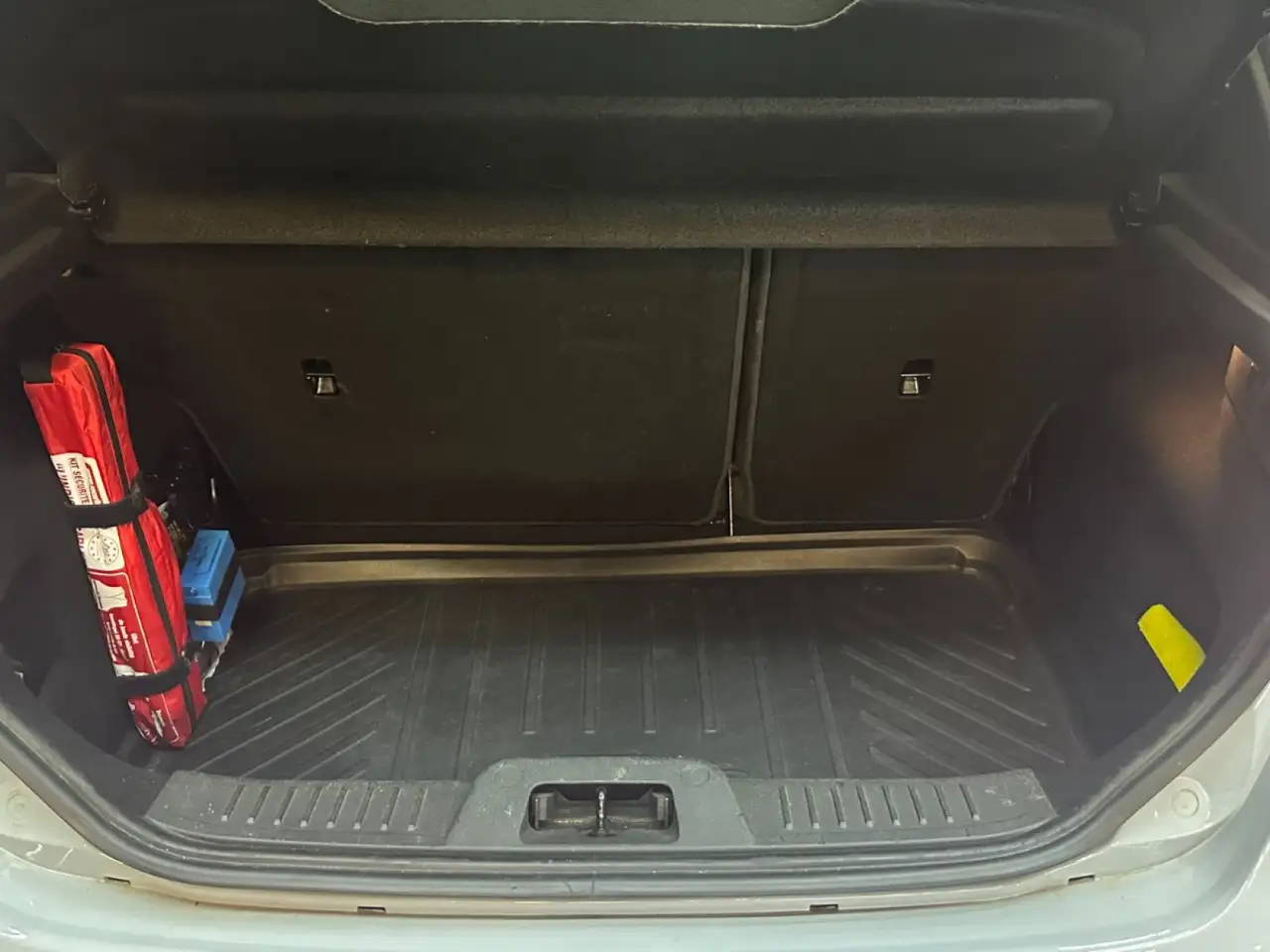 Ford Fiesta 3 portes — photo 6