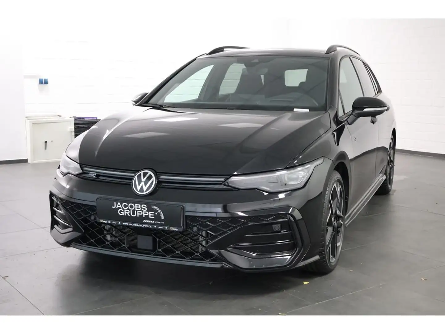 Volkswagen Golf VIII Variant 2.0 TDI R-Line "Black Style" Schwarz - 2