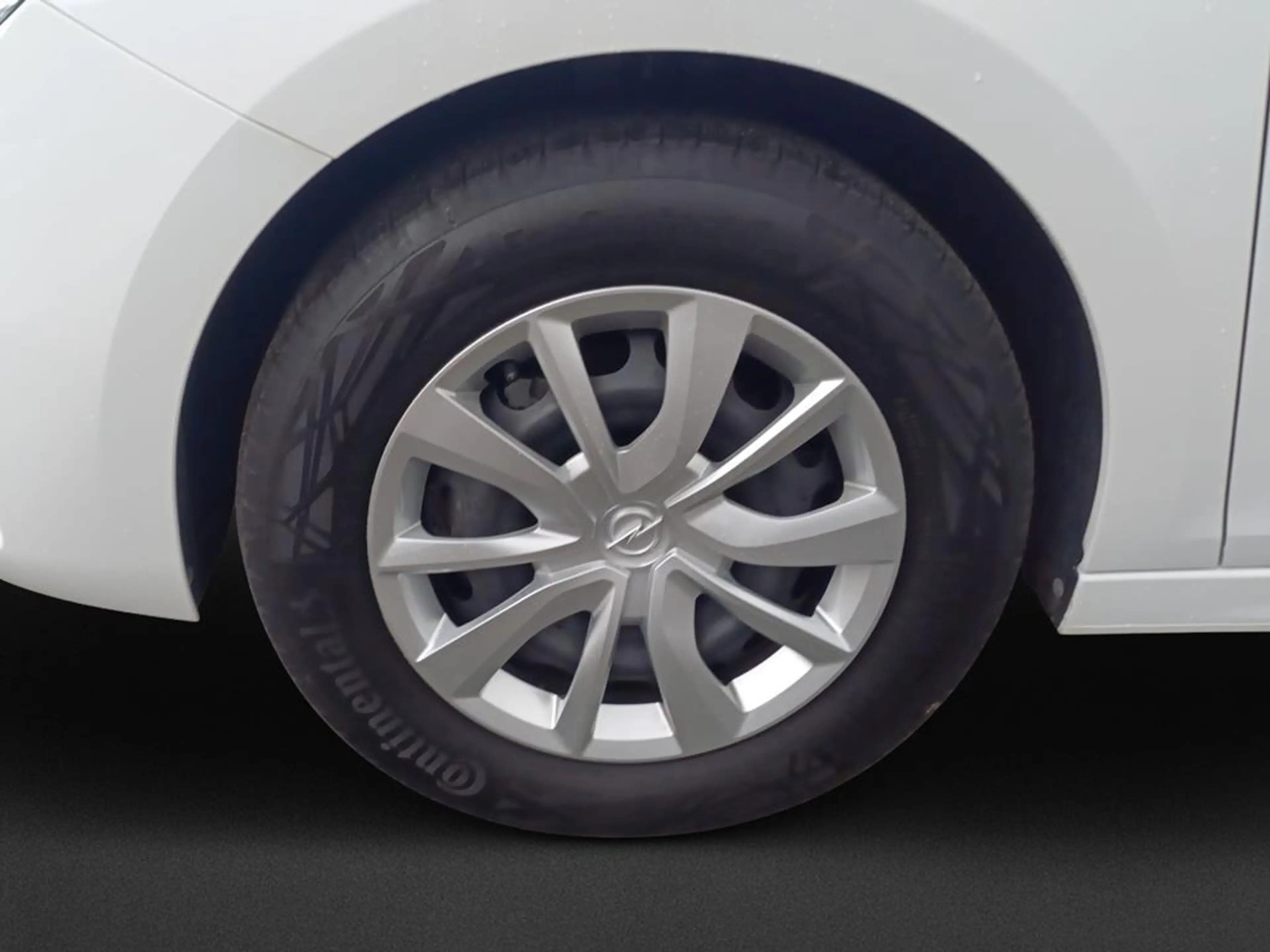 Opel Corsa Corsa 5T Edition 1,2 (55kW) 5G SS — photo 8