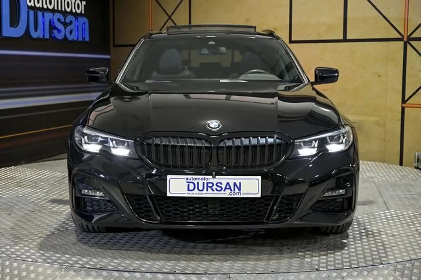 BMW 320 320d xDrive Automatica Touring Negro - 2