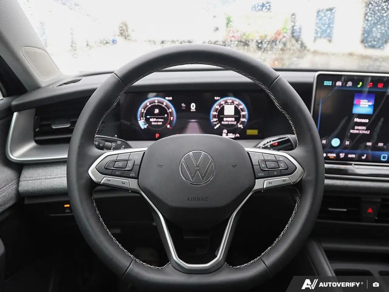 Volkswagen Tiguan снимка Volkswagen Tiguan