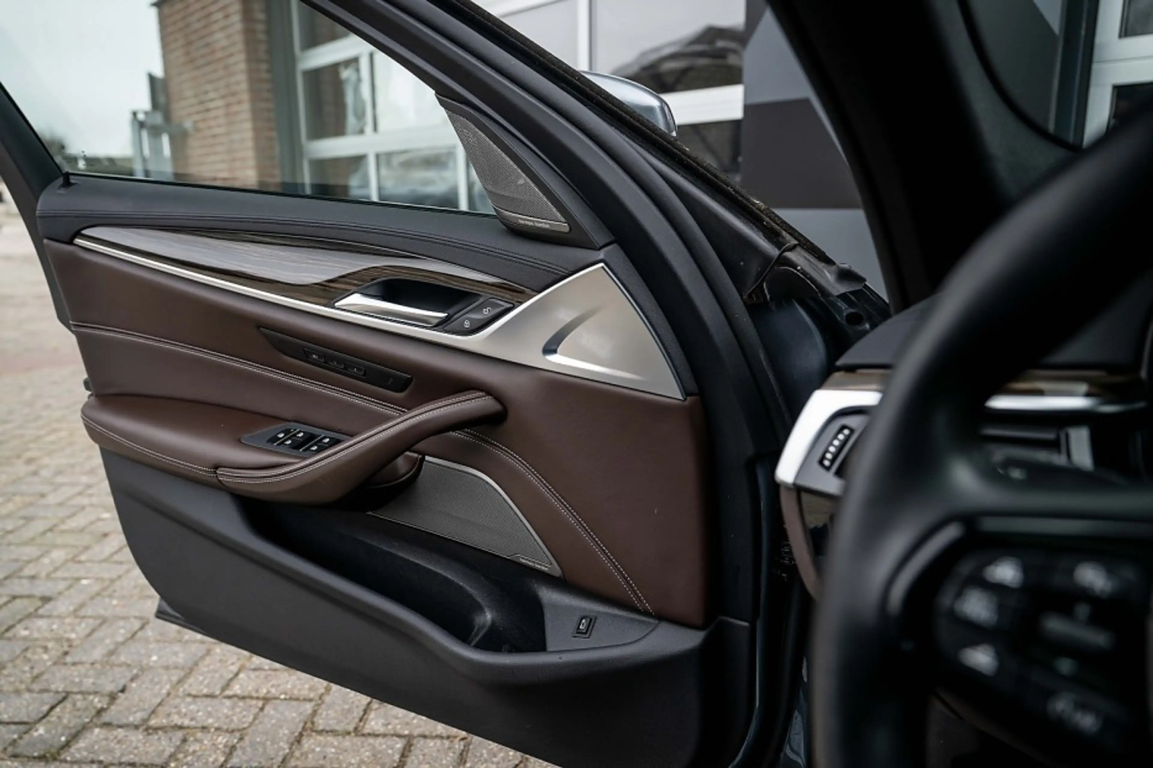 BMW 540 540i Luxury Line | Schuifdak | Comfort Seats | Har — photo 14