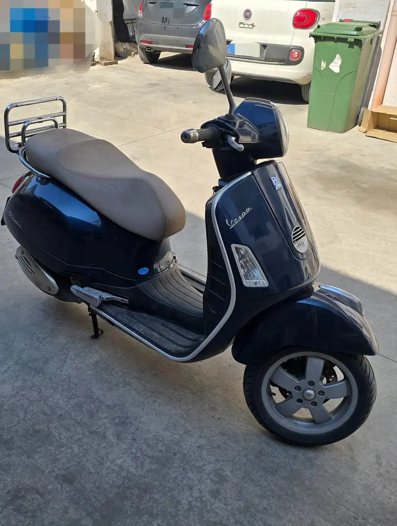 Vespa GTS 250 Синій - 1