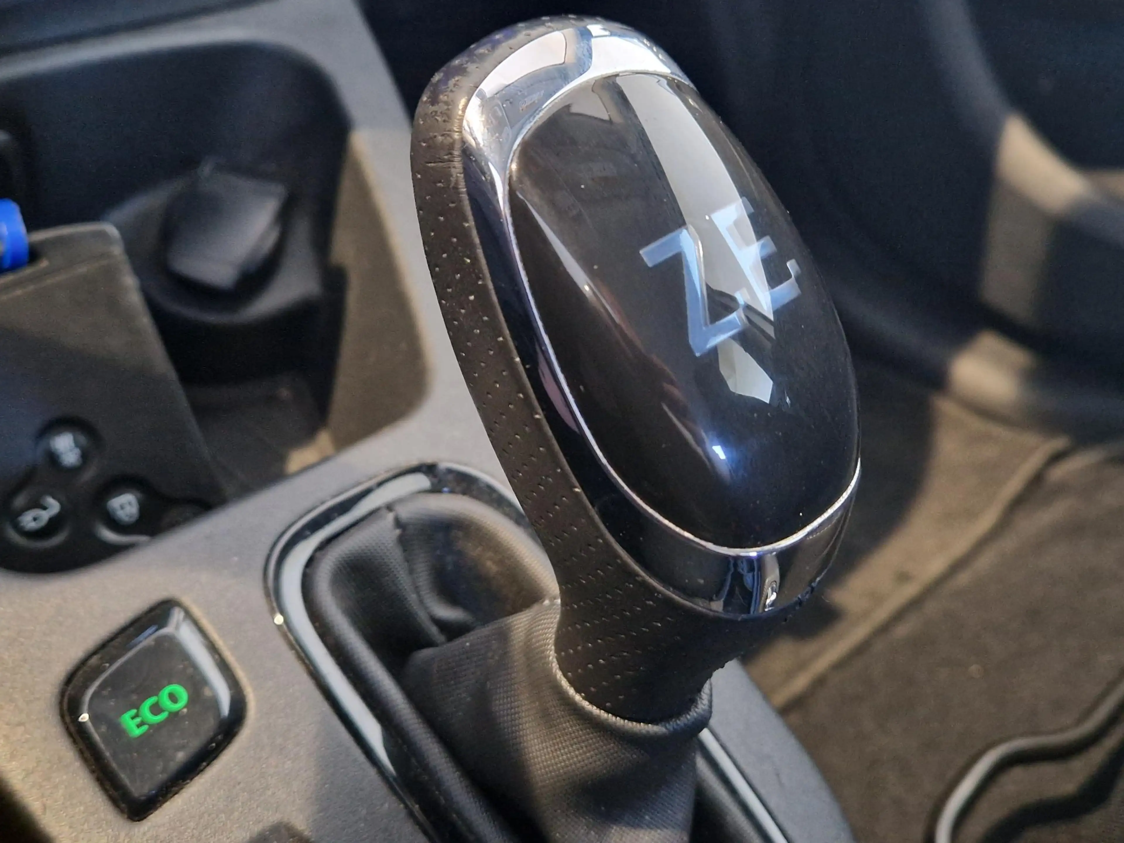 Renault ZOE R110 Limited 41 kWh | 86% SOH | KOOP ACCU | NAVIGA — photo 25