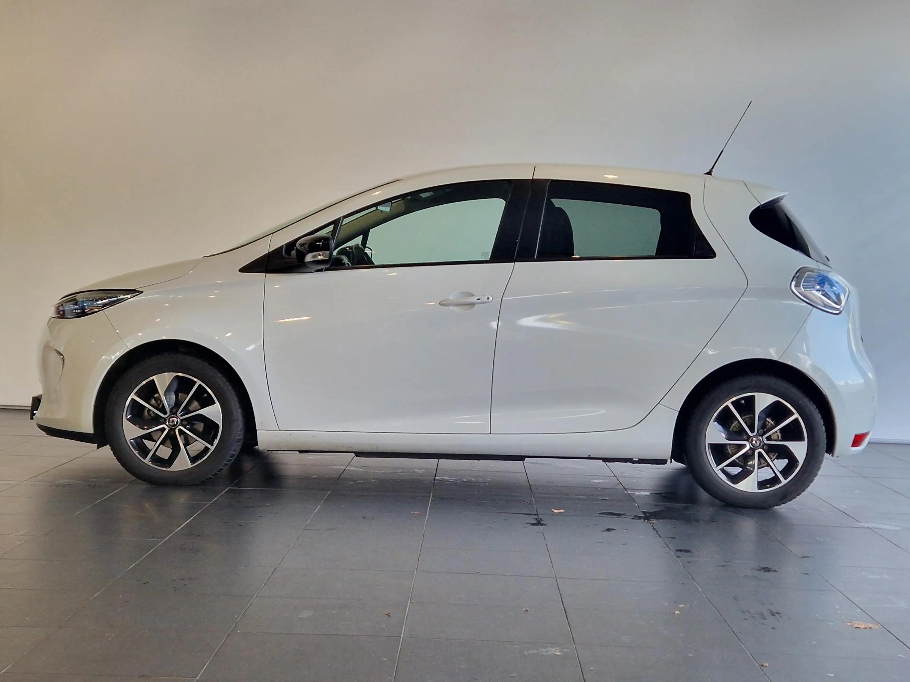 Renault ZOE R110 Limited 41 kWh | 86% SOH | KOOP ACCU | NAVIGA — photo 18