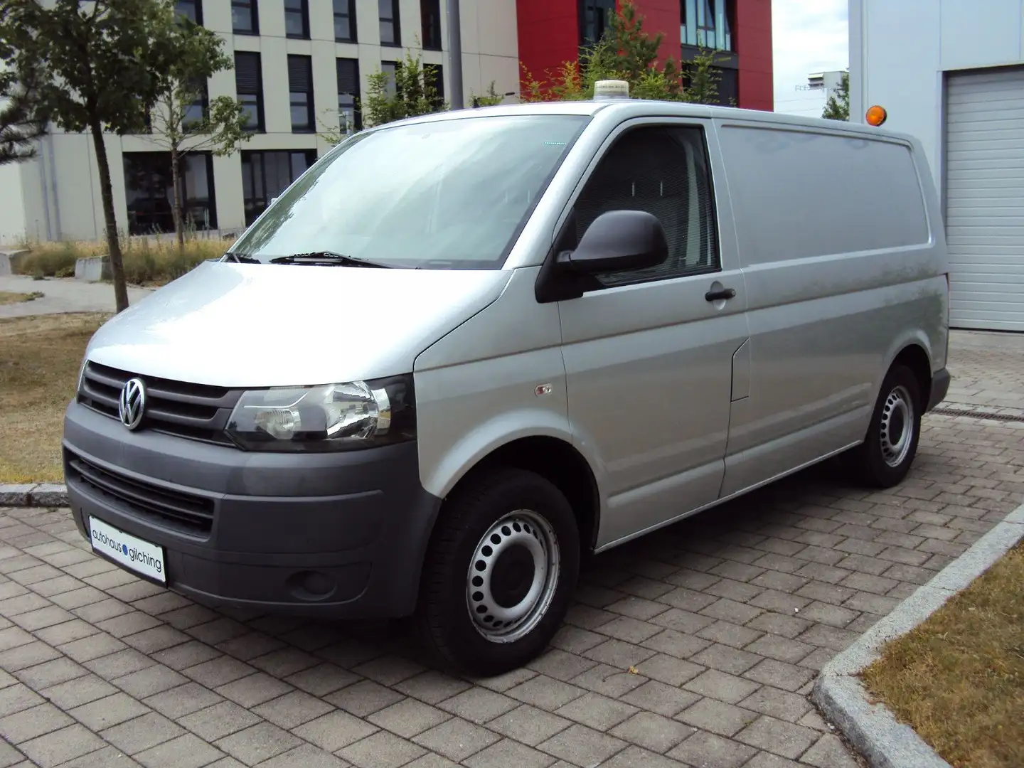 Volkswagen T5 Transporter Kasten Sortimo DSG Standheizung ! Silber - 2