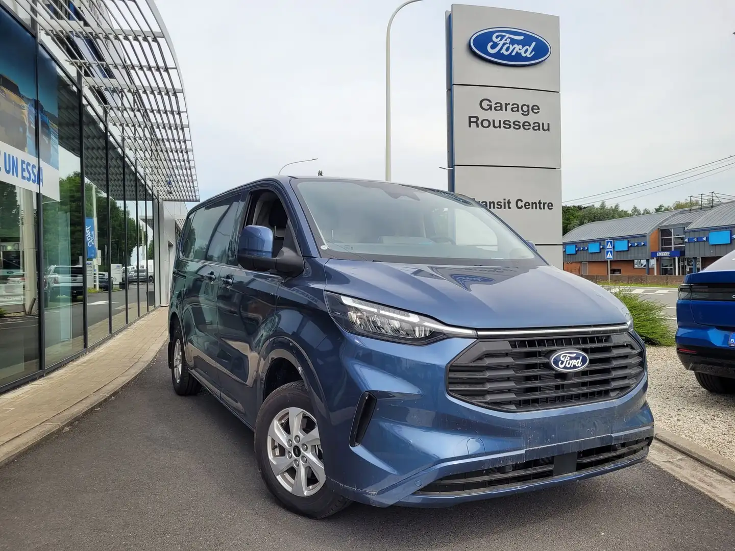 Ford Transit Custom Limited L1 280S - 2.0 D 130cv AUTO 8V - 60 KM Bleu - 1