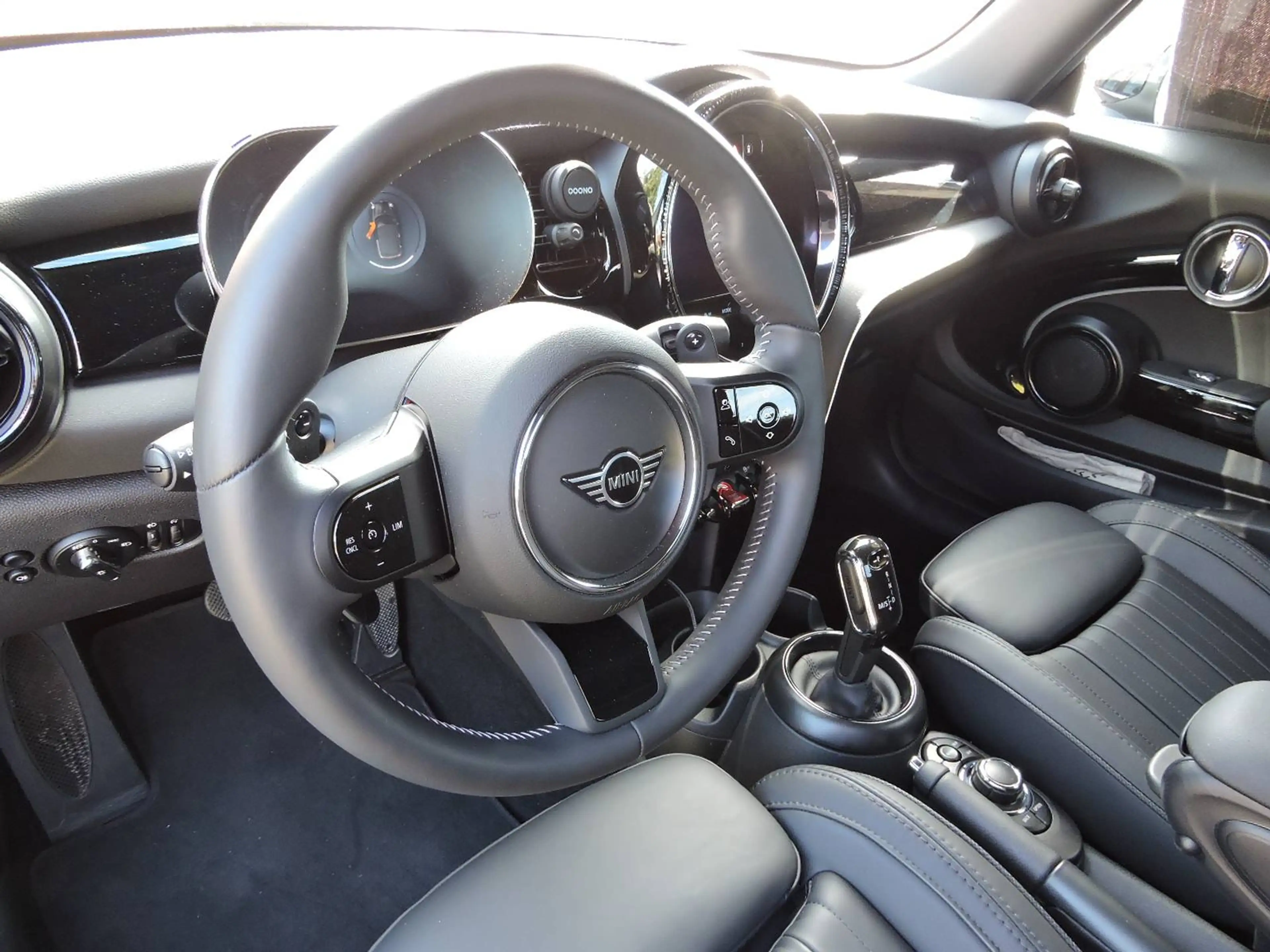 MINI Cooper Cabrio Cooper S Classic Trim - 4412 km - Neuwertig - — photo 15