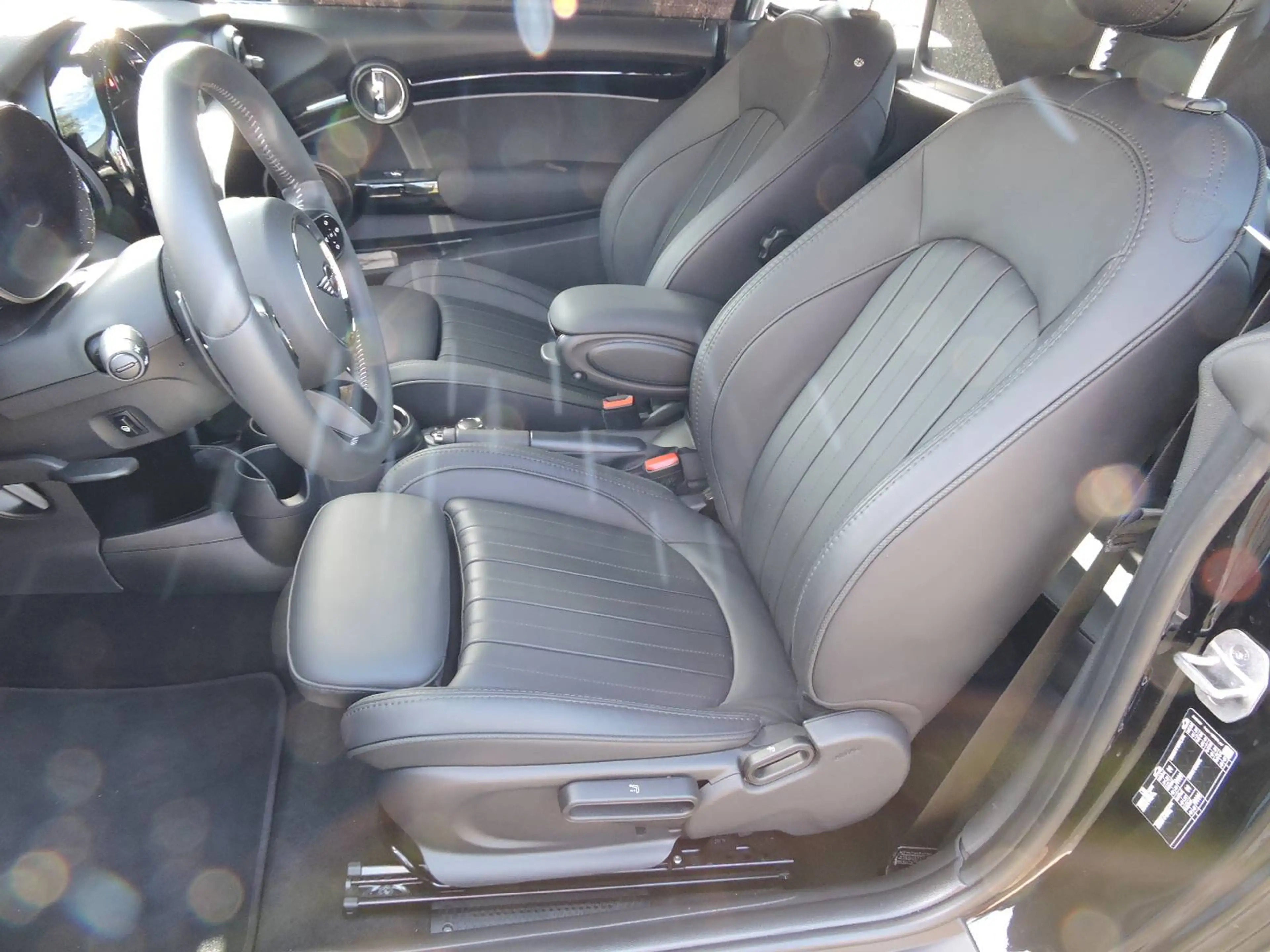 MINI Cooper Cabrio Cooper S Classic Trim - 4412 km - Neuwertig - — photo 14