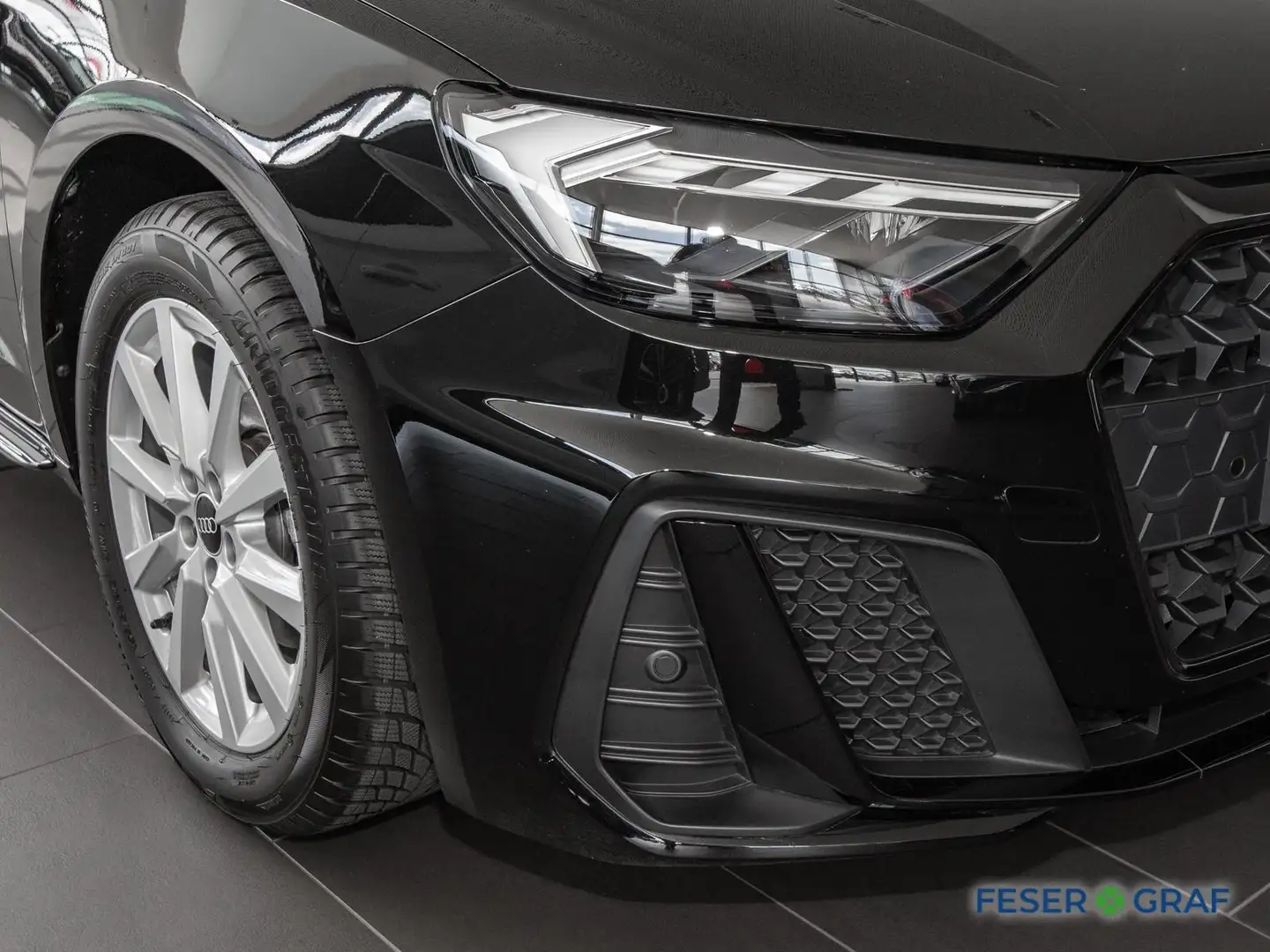 Audi A1 Sportback 30 TFSI S-line Stronic,LED,Navi+,Kamera Schwarz - 2