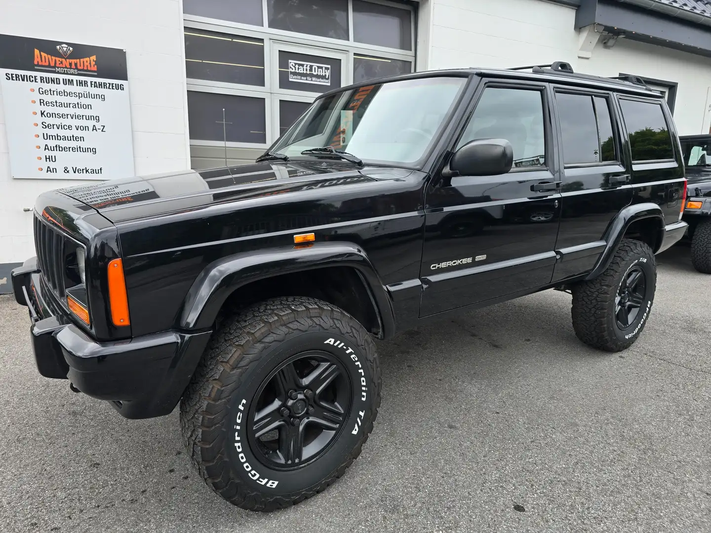 Jeep Cherokee 4.0 Limited " BIG LIMITED !" Noir - 1