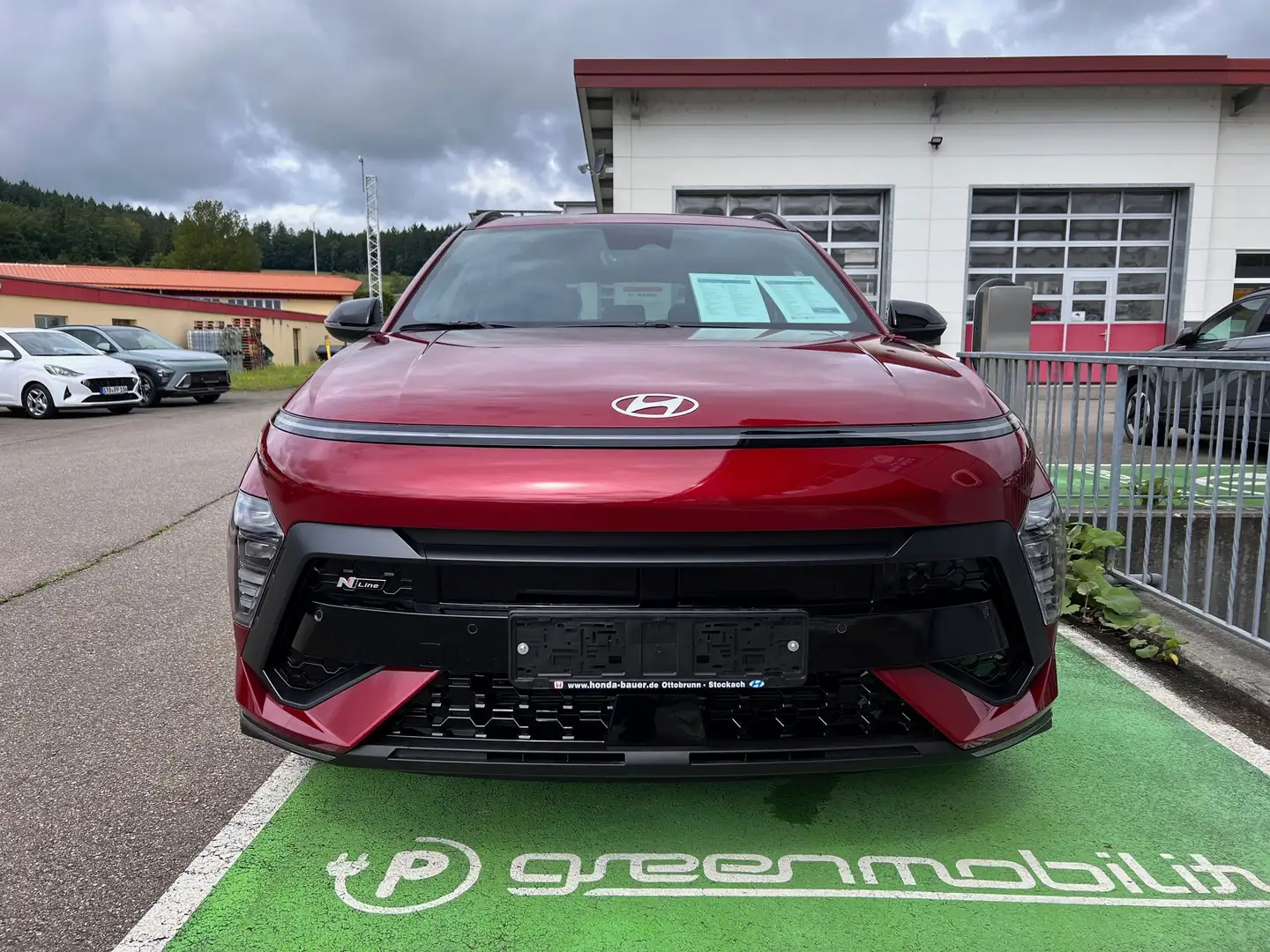 Hyundai KONA +N-Line+Hybrid+2WD+BOSE+NAVI+BLUELINK+2Z-AC+ISOFIX Rosso - 2