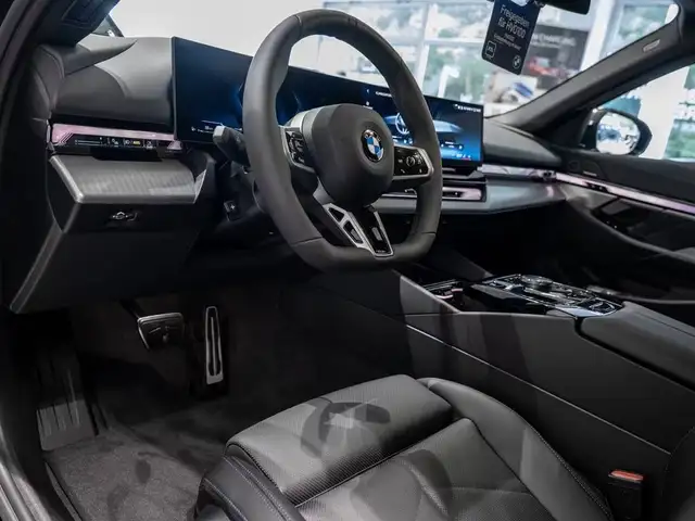 BMW M view 10