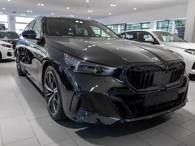 BMW M view 4