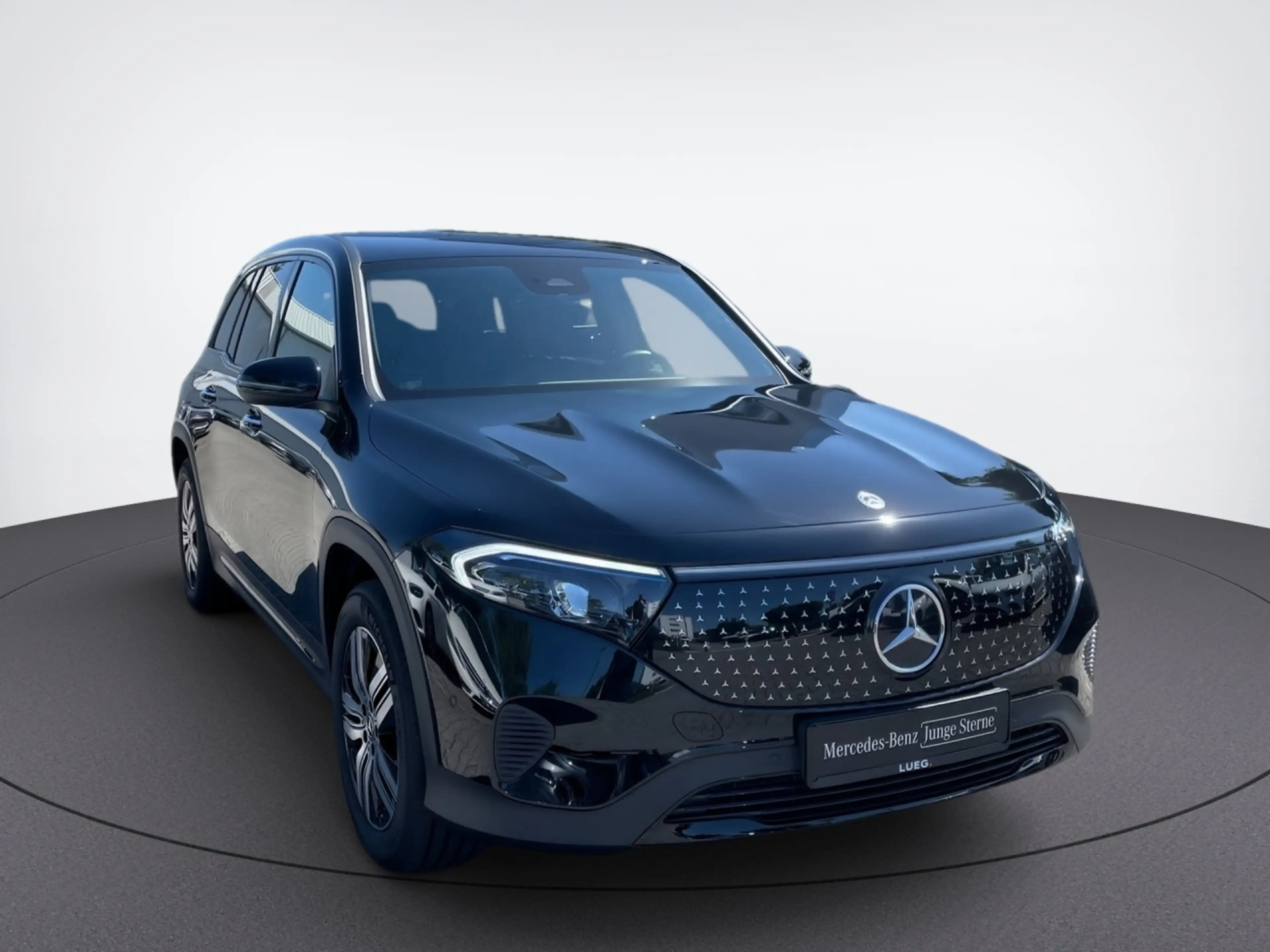 Mercedes-Benz EQB 250 + ELECTRIC ART+NIGHT+RÜCKFKAM+LENKRHZ — photo 7