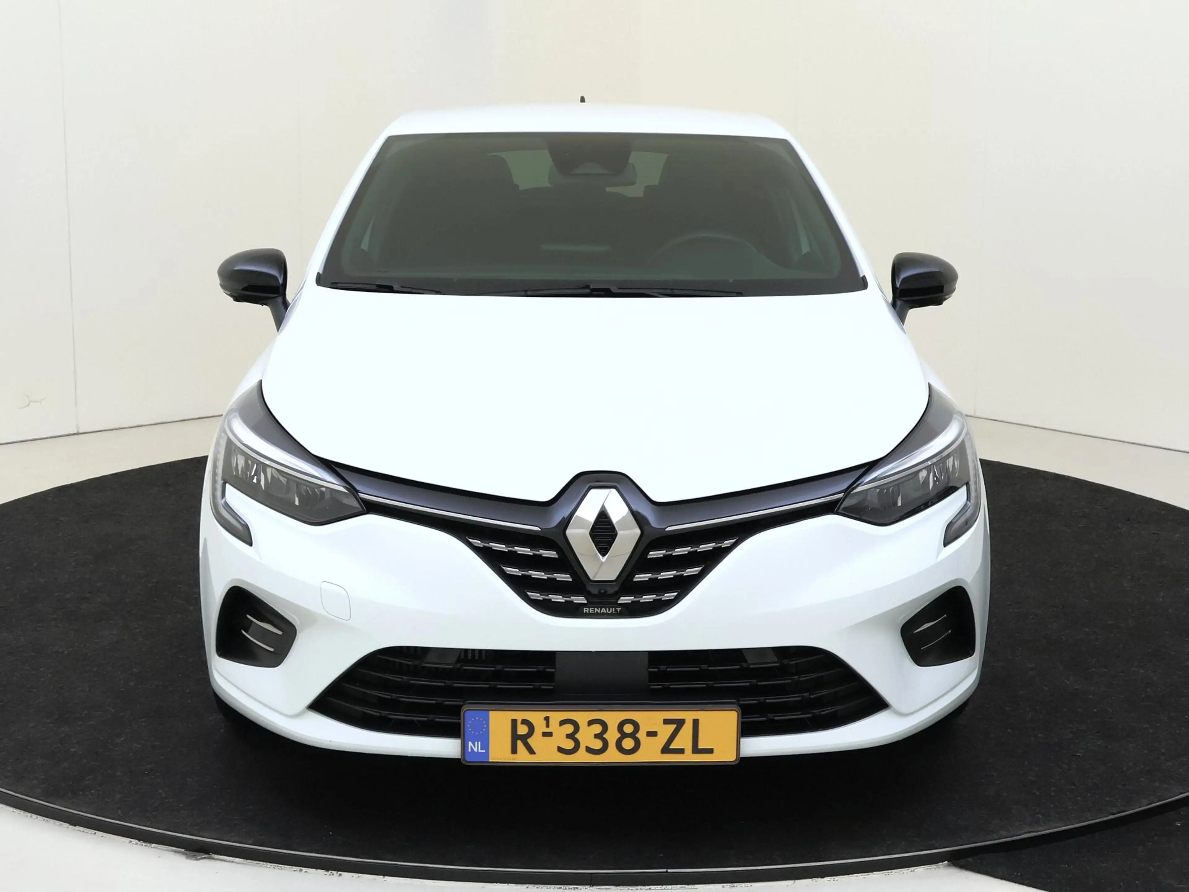 Renault Clio 1.0 TCe 90 Techno | 360 Camera | 9'3 inch navigati — photo 6