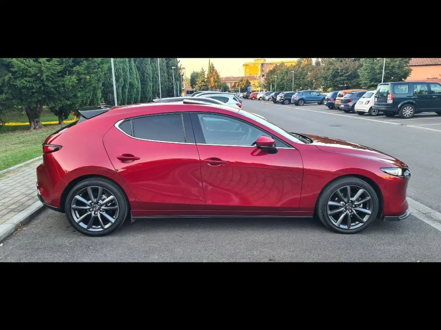Mazda 3 3 IV 5 porte5p 2.0 m-hybrid Exclusive 186cv Rosso - 2