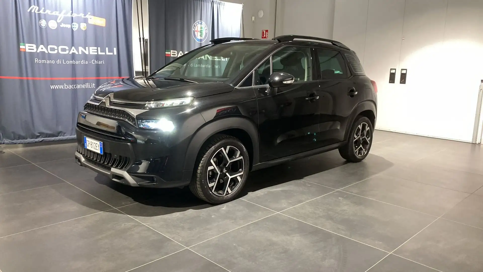Citroen C3 Aircross PureTech 130 S&S EAT6 Shine Kahverengi - 1