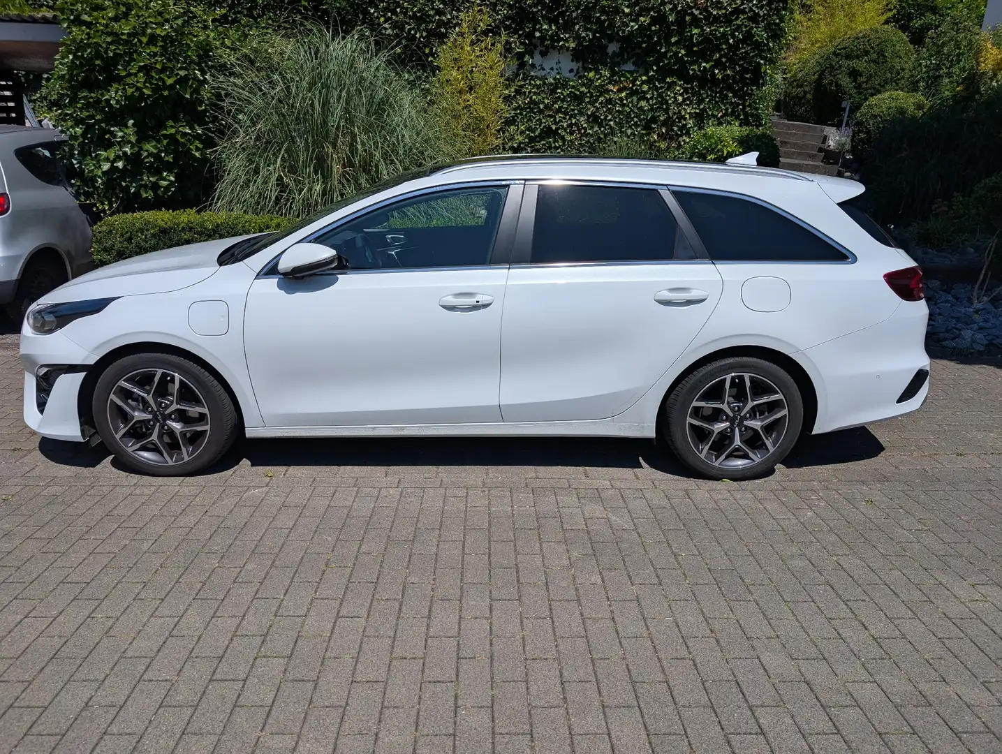 Kia Ceed SW / cee'd SW Ceed SW 1.6 GDI DCT OPF Plug-in-Hybrid Platinum - 2