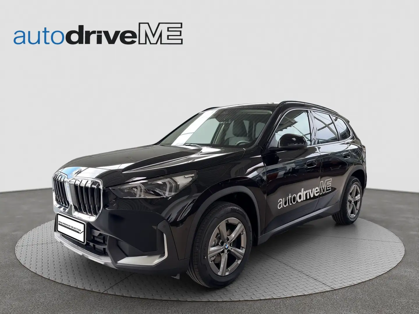 BMW X1 xDrive 20d Schwarz - 1