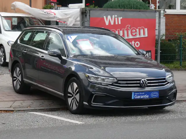 Volkswagen Passat Variant Plug-In-Hybrid 1.4 TSI Plug-In-Hybrid DSG GTE 1.Hand