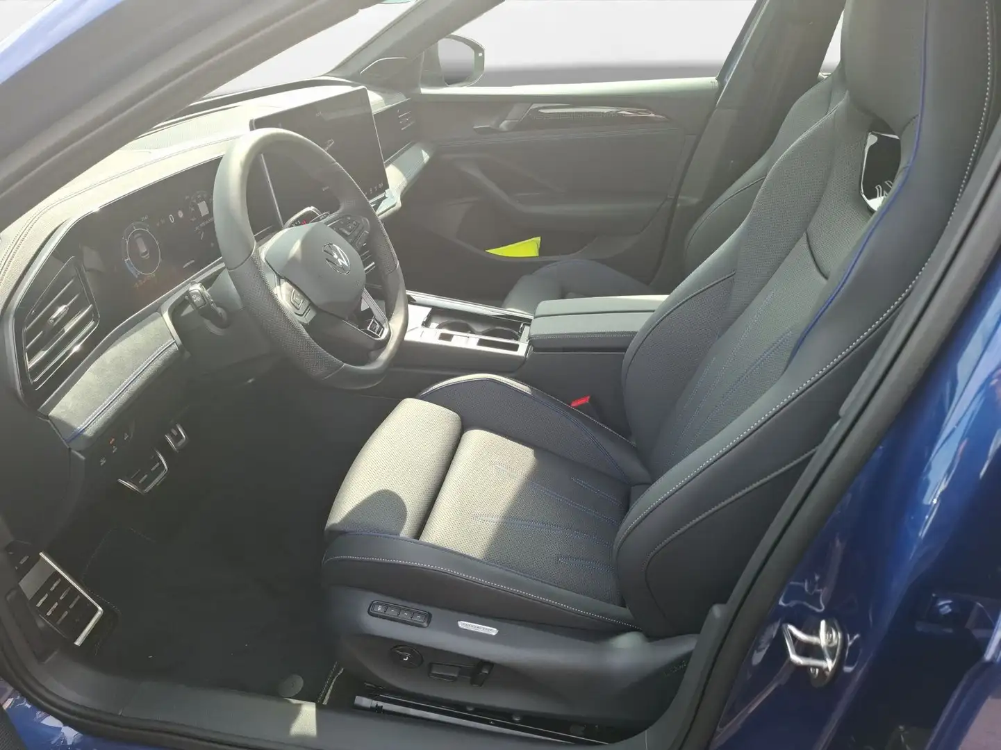Volkswagen Passat R-Line TDI 193 PS DSG | HUD | Soundsystem Blau - 2