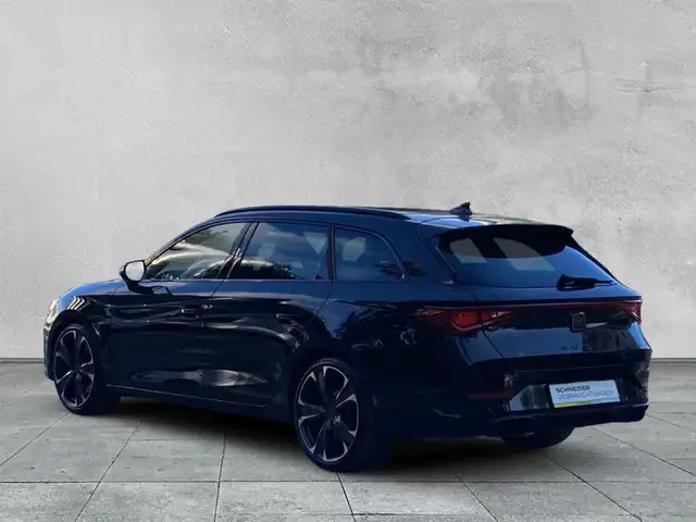 Cupra Leon view 3