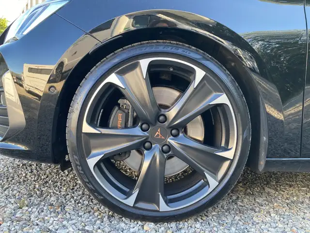 Cupra Leon view 13
