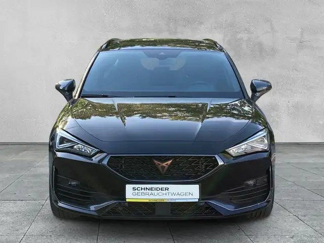 Cupra Leon view 8