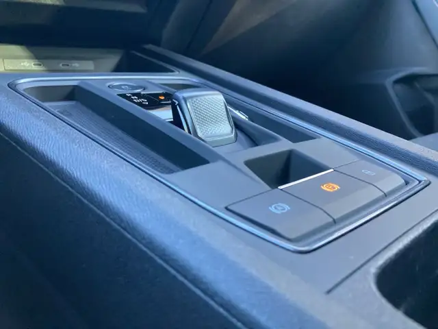 Cupra Leon view 19