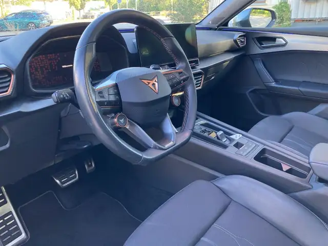 Cupra Leon view 10