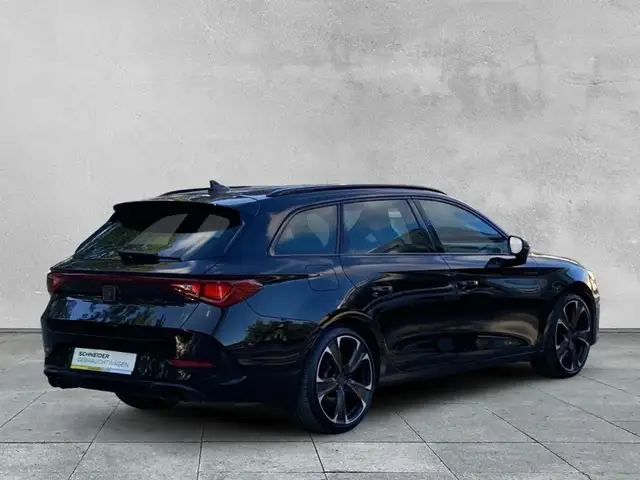 Cupra Leon view 5