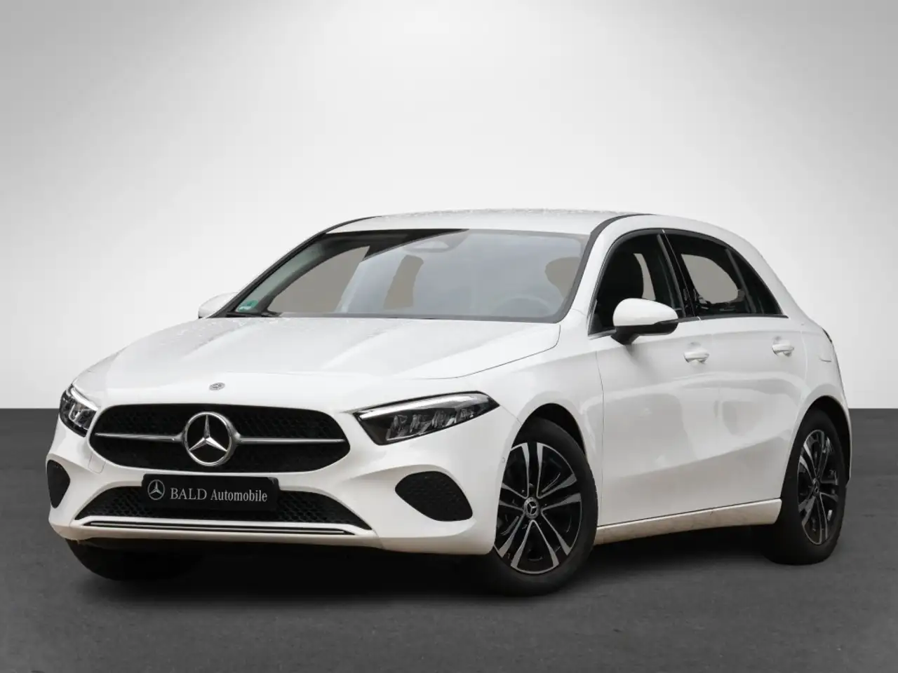 Mercedes-Benz A 180 Progressive/LED/Kamera/Winter/Shz/Navi/17" 2