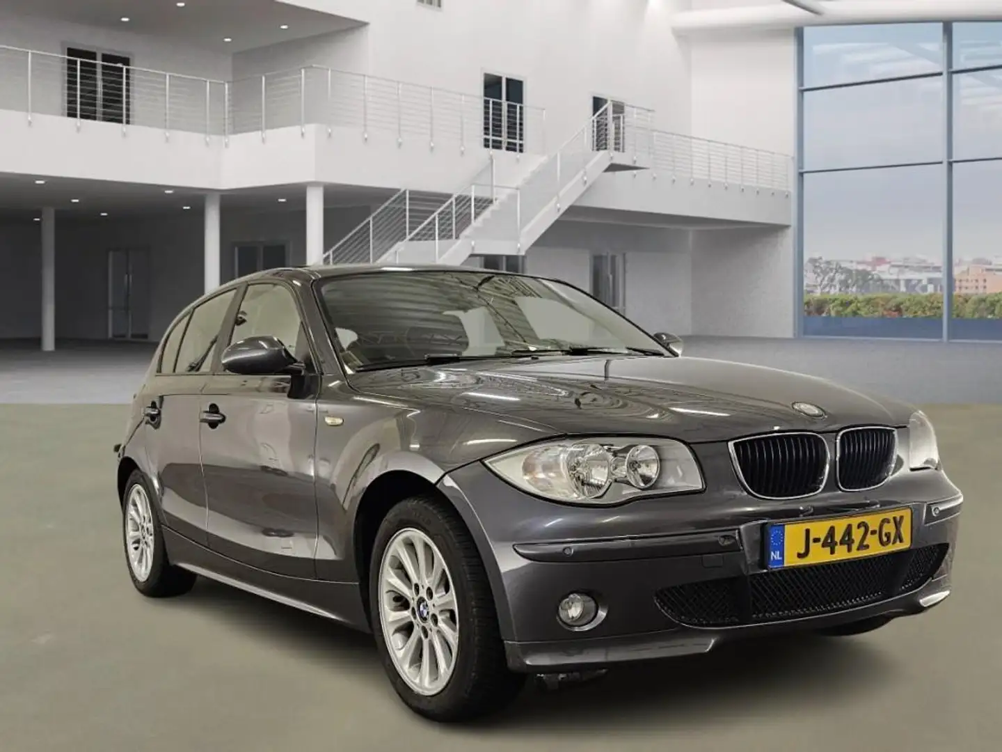 BMW 116 1-serie 116i Executive|SCHUIFDAK|NAVI|STOELVERW|PS Grau - 2