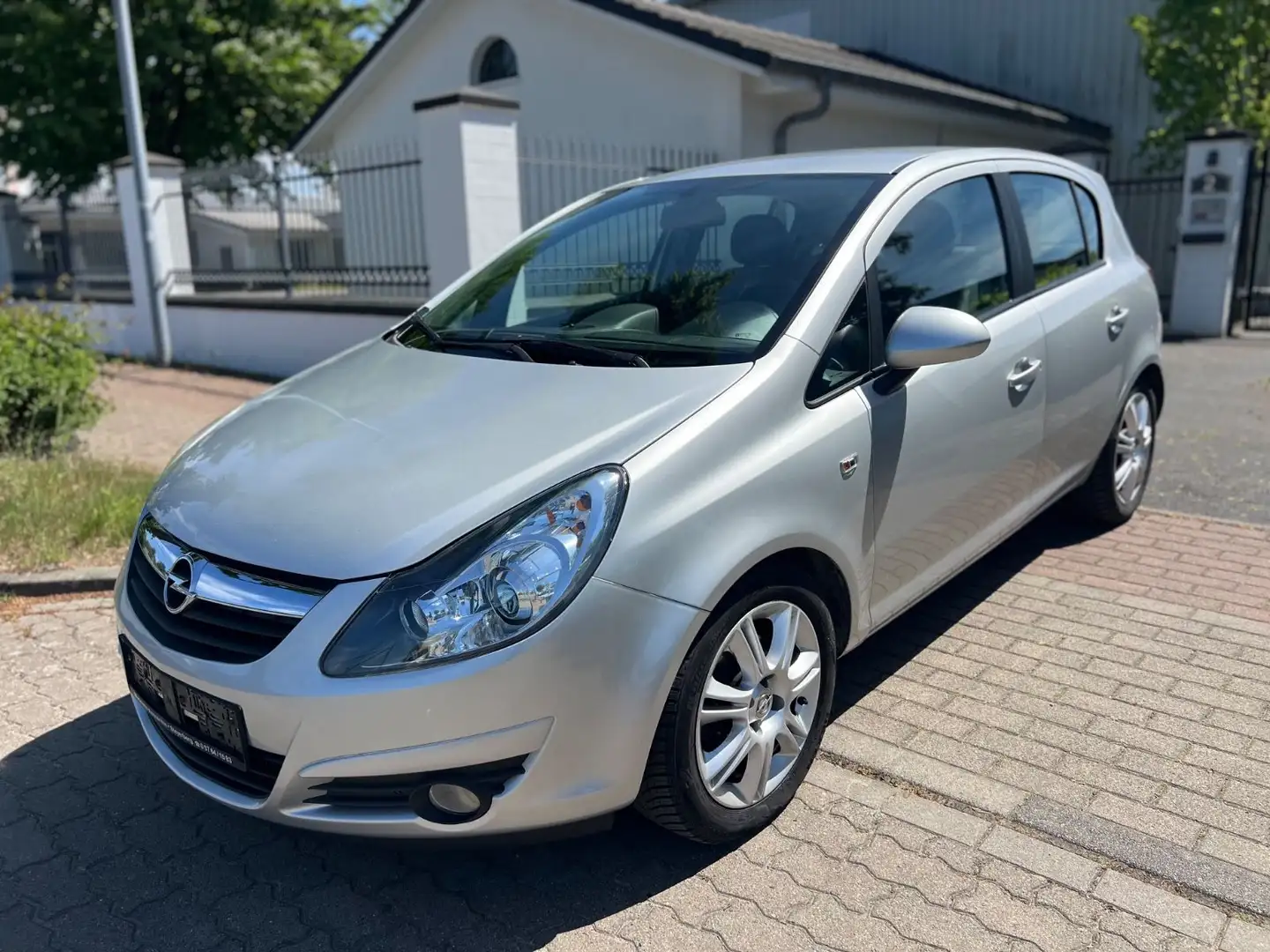 Opel Corsa D Innovation "110 Jahre"*Tüv Neu*Automatik Plateado - 1