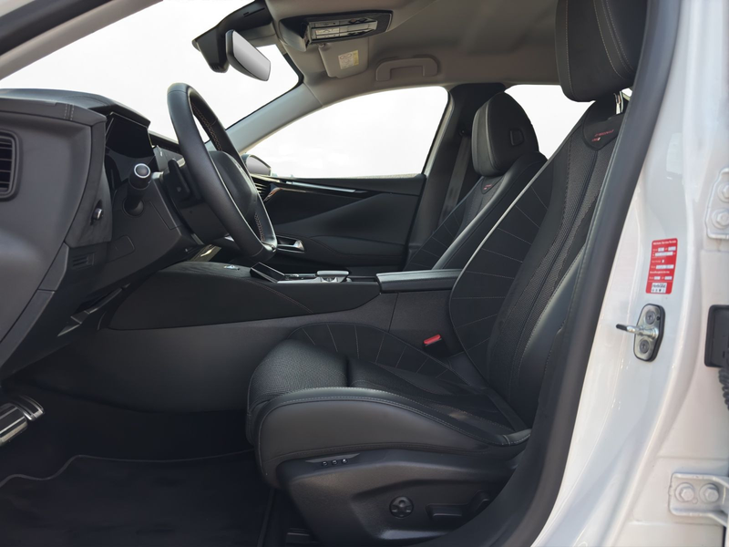 DS Automobiles DS 4 Performance Line+ Kamera Memory-Sitze PDC SH — photo 9