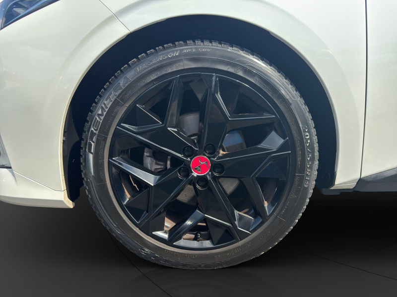 DS Automobiles DS 4 Performance Line+ Kamera Memory-Sitze PDC SH — photo 11