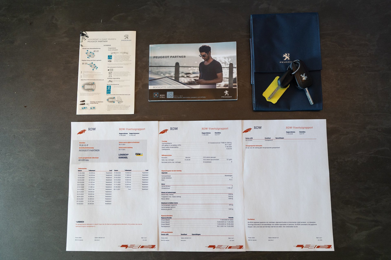 Peugeot Partner 1.2 PureTech 110 PK Premium Airco I Cruise I CarPl — photo 4