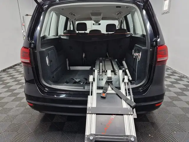 Volkswagen Sharan view 15