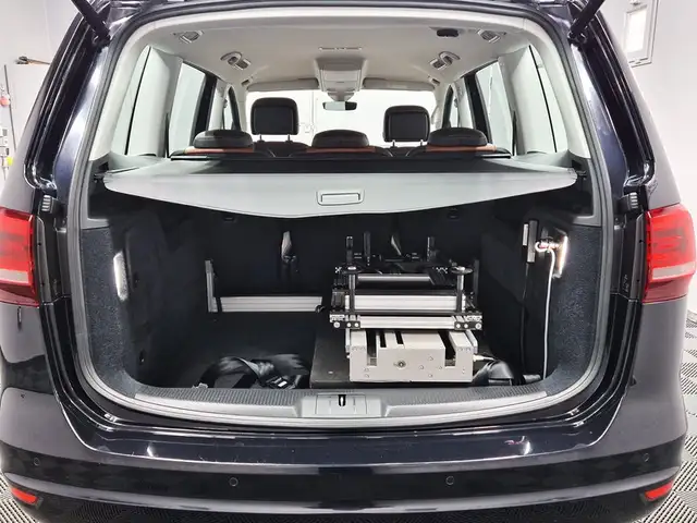 Volkswagen Sharan view 13